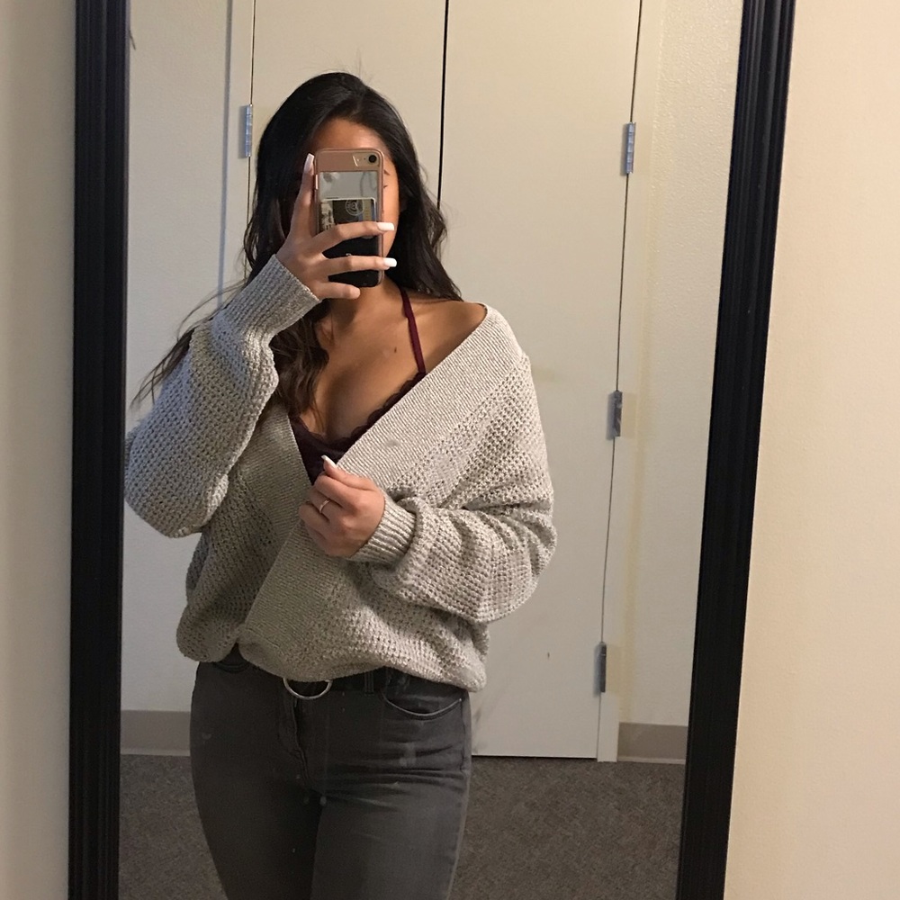Urban Outfitters Low V-neck sweater